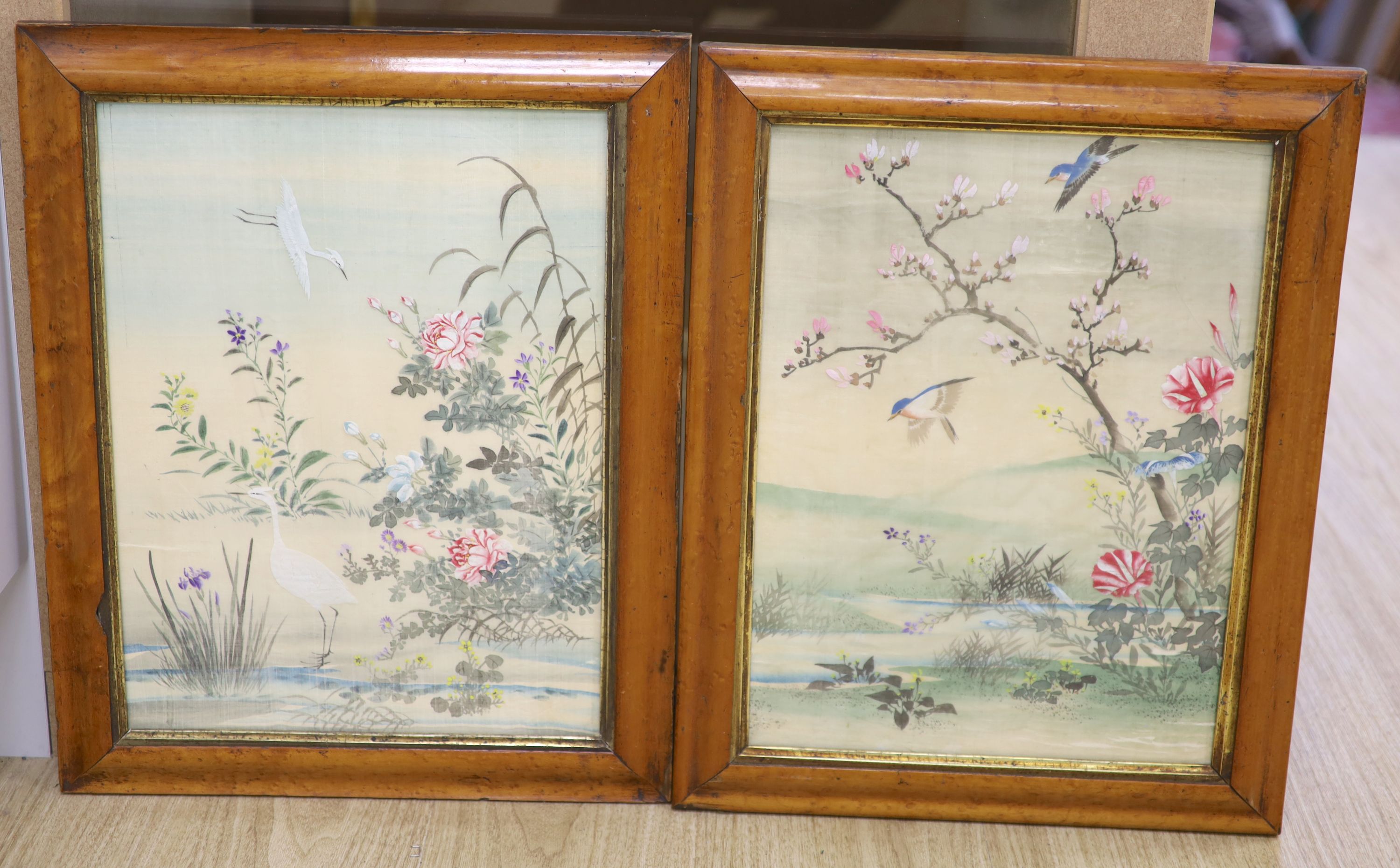 A pair of Chinese maple framed watercolours on silk, 30 x 40cm